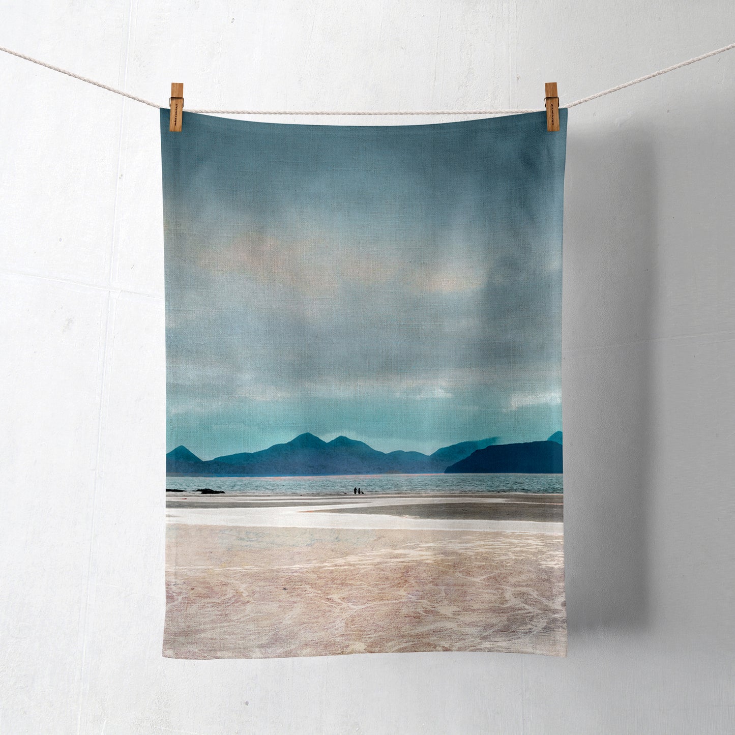 “A walk on the beach” Skye from Applecross Cotton Tea Towel