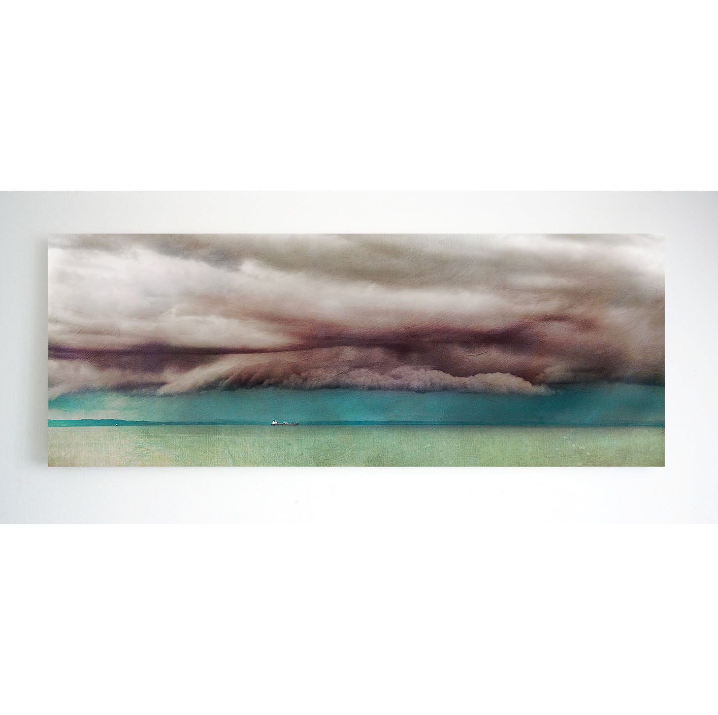 FF01 Strange Day Firth of Forth Canvas sq