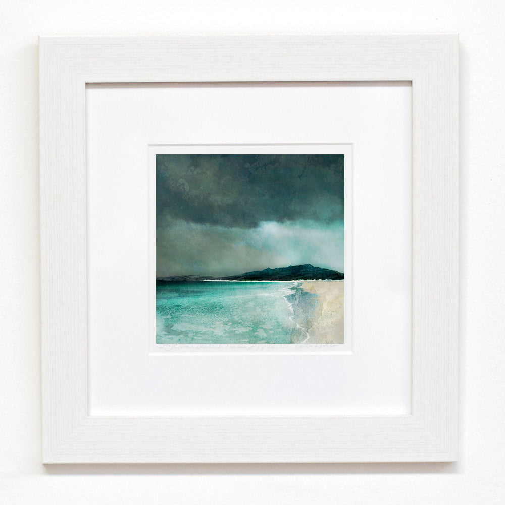 LW01 Reef Beach Isle of Lewis Mini Framed Print