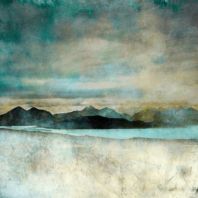 The-Cuillin-Isle-of-Skye-from-Bealach-Na-Ba-Applecross (Medium)